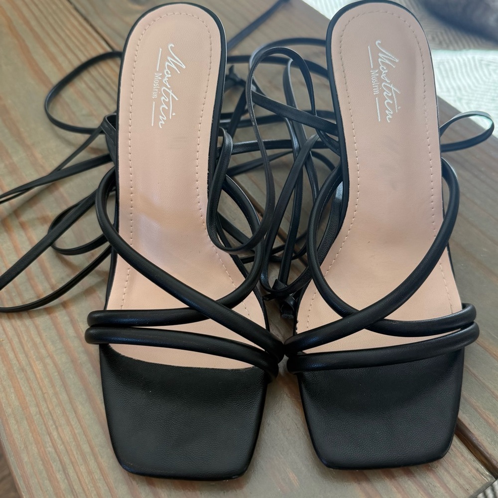 Black Strappy Women's Sandals